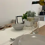 Sk Luxury Apartment *